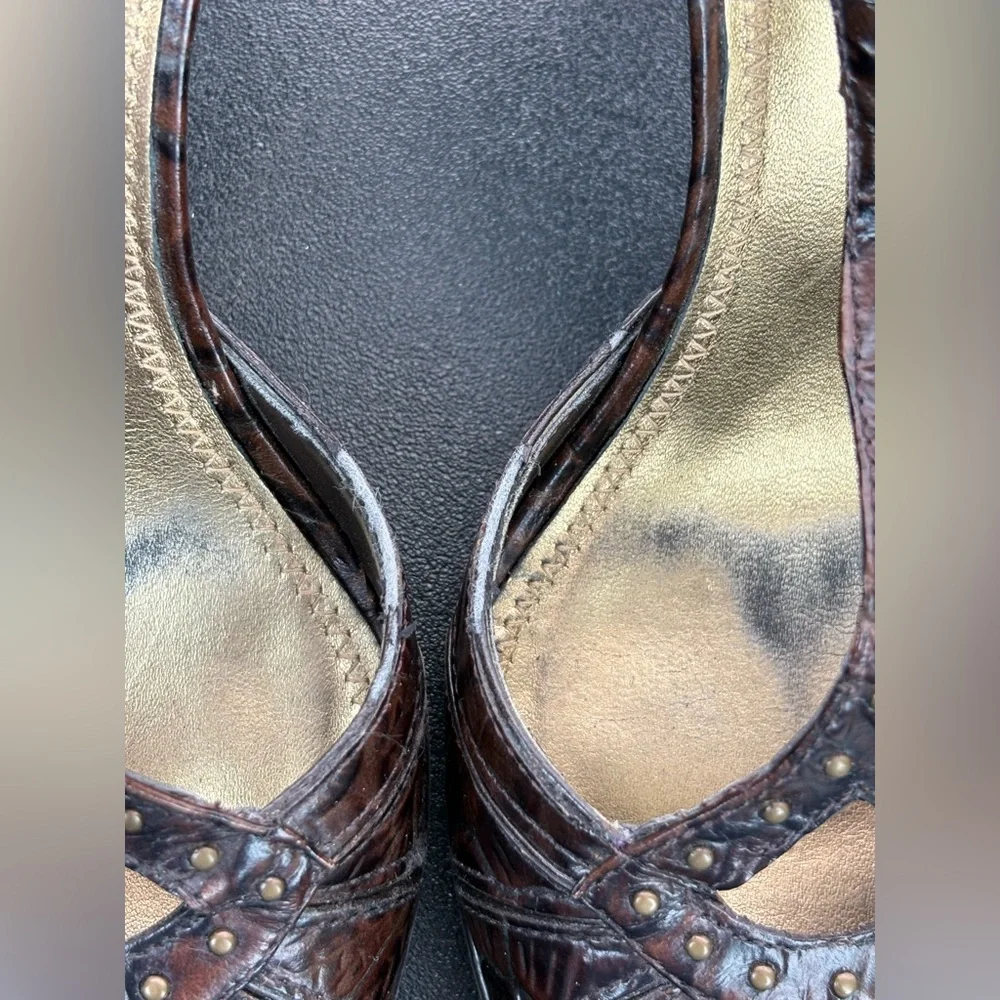 ANTONIO MELANI Brown Heels with Gold Accents - Picture 13 of 13